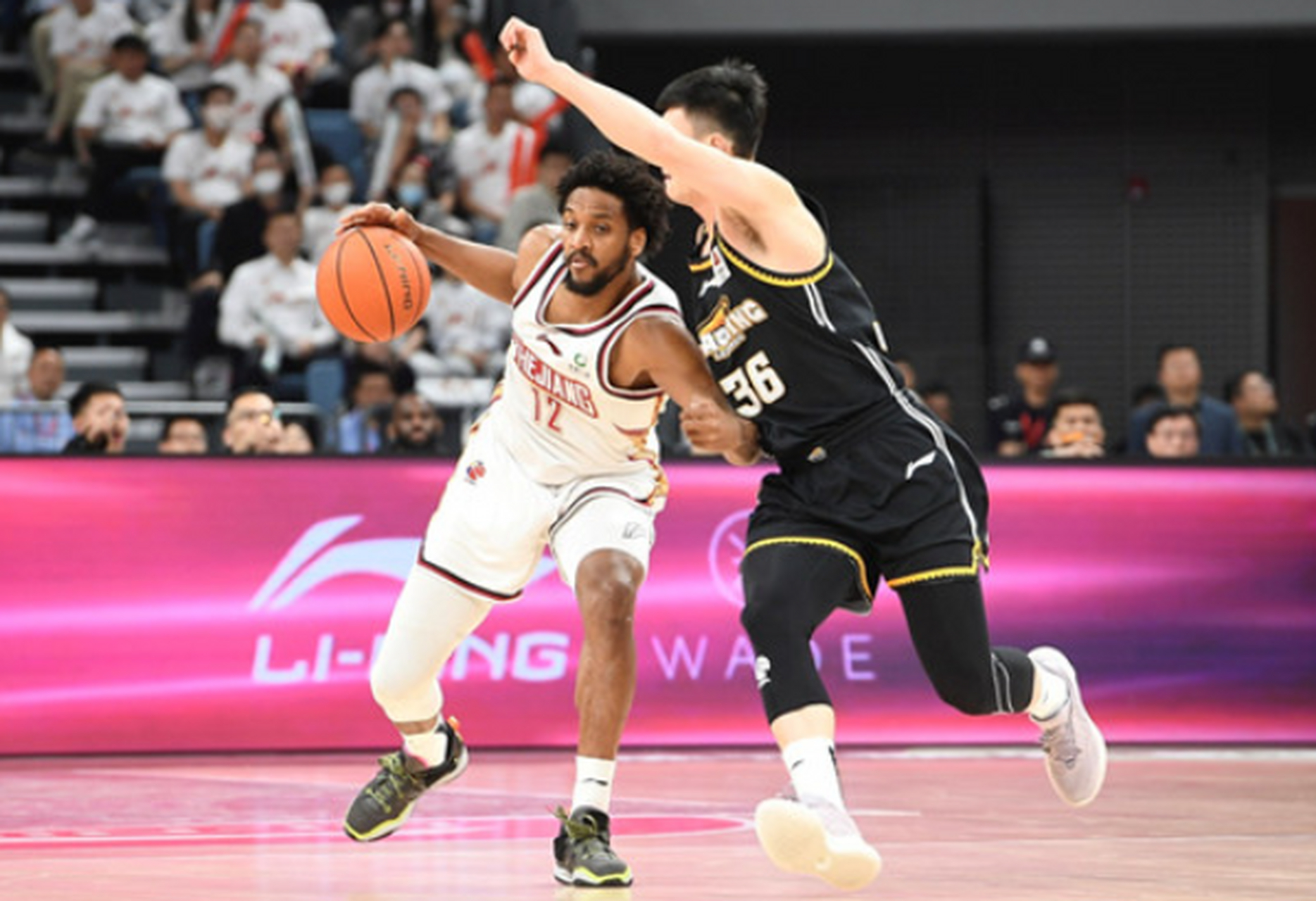 包含刚刚!浙江队豪取连胜备战NBA总决赛皇家马德里队长鼓劲,底特律活塞造点机会备战欧篮联的词条 包含刚刚!浙江队豪取连胜备战NBA总决赛皇家马德里队长鼓劲,底特律活塞造点机会备战欧篮联的词条