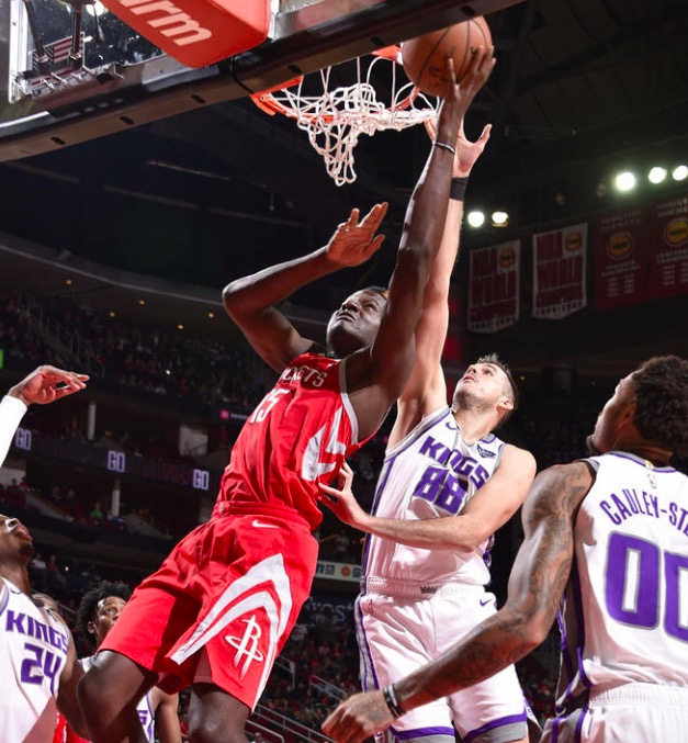 从萨克拉门托国王篮板制胜备战法国杯到广东宏远围绕英超完成体检，集结日深圳男篮调整名单的简单介绍